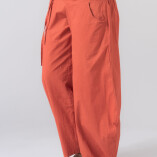 Pantaloni Aladino con Tasche Cotone bio Tinta Vegetale Rosso mattone-2